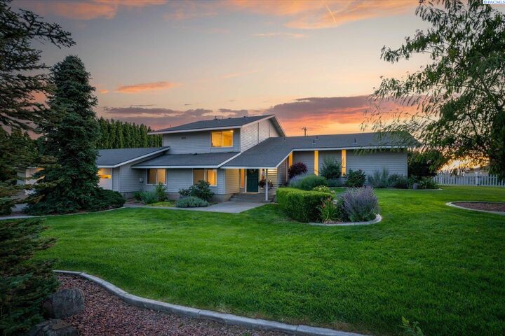 Property Photo:  590 McDonald Dr  WA 99301 