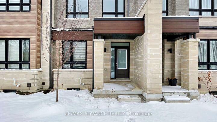 4 Carole Bell Way — photo 1