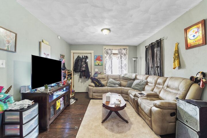 Property Photo: 18 Stuyvesant Street NY 13901