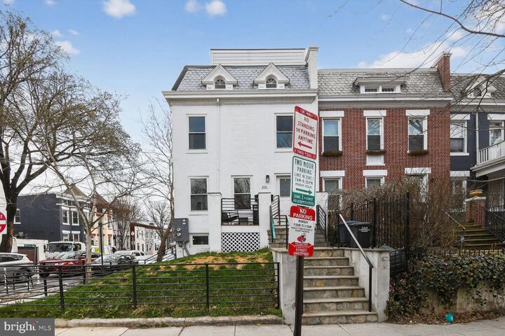 Property Photo:  2931 11th Street NW 1  DC 20001 