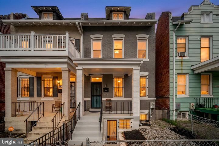 Property Photo: 1118 Staples Street NE DC 20002