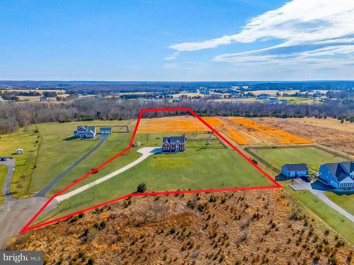 Property Photo: 11211 Slate View Court VA 20181