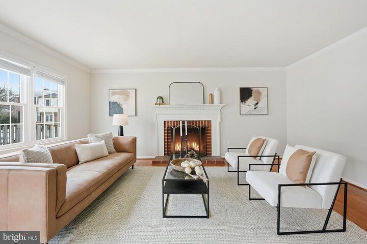 Property Photo:  9932 Longford Court  VA 22181 