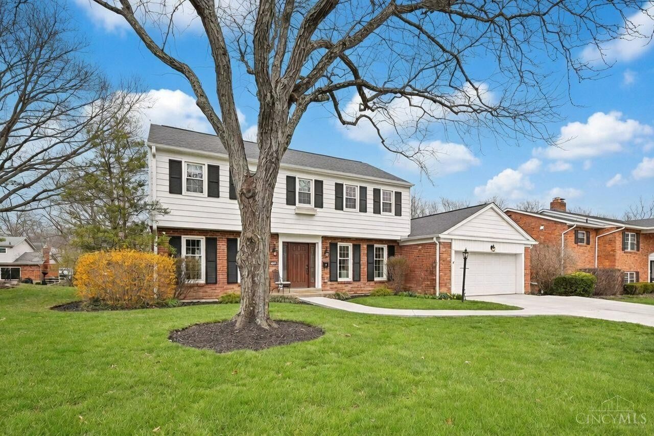 Property Photo: 5368 Autumnwood Drive OH 45242