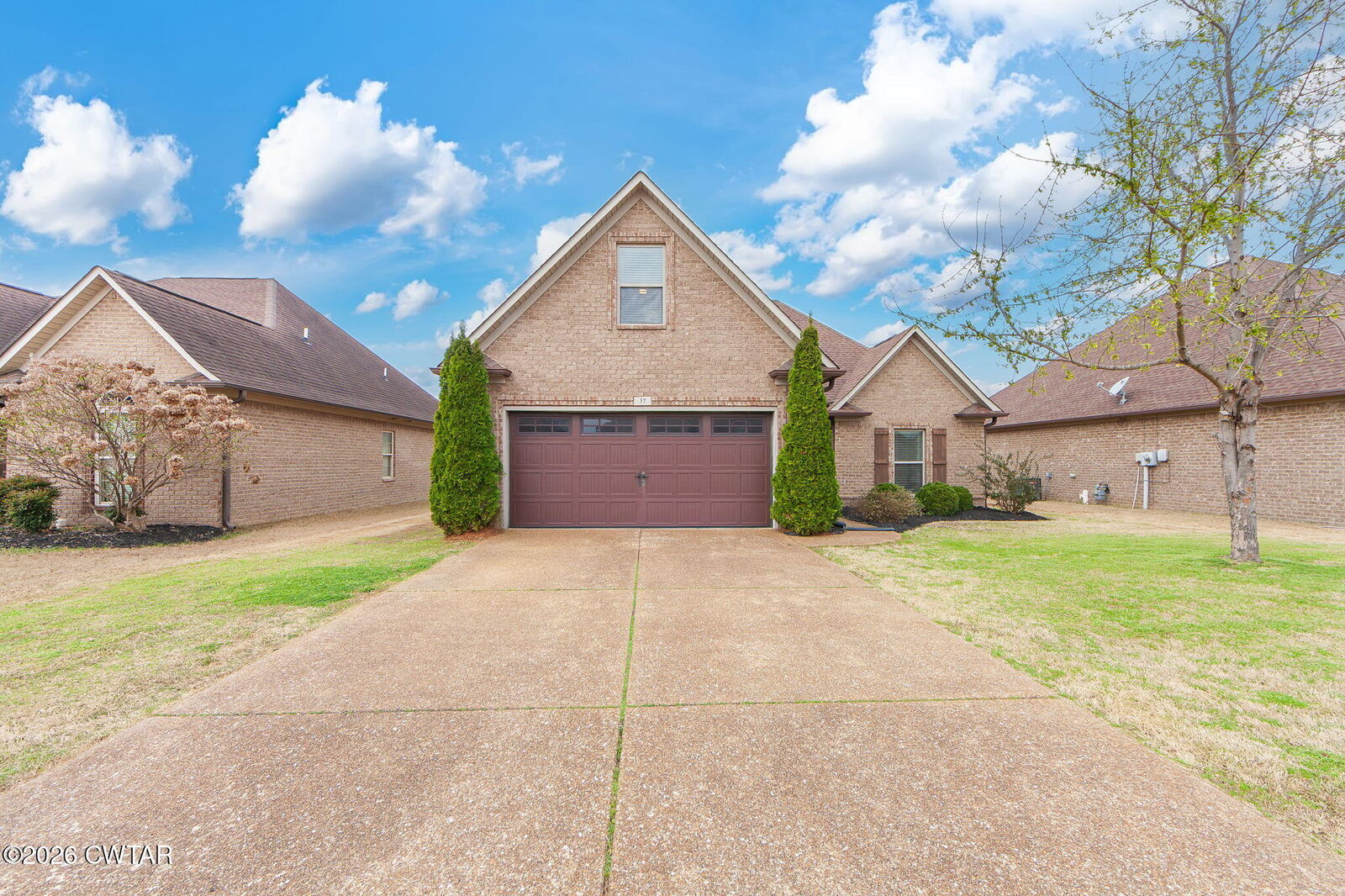 Property Photo: 37 Copper Ridge Cove TN 38305