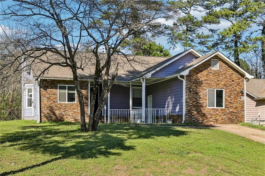 Property Photo:  5375 Kirk Drive  GA 30349 