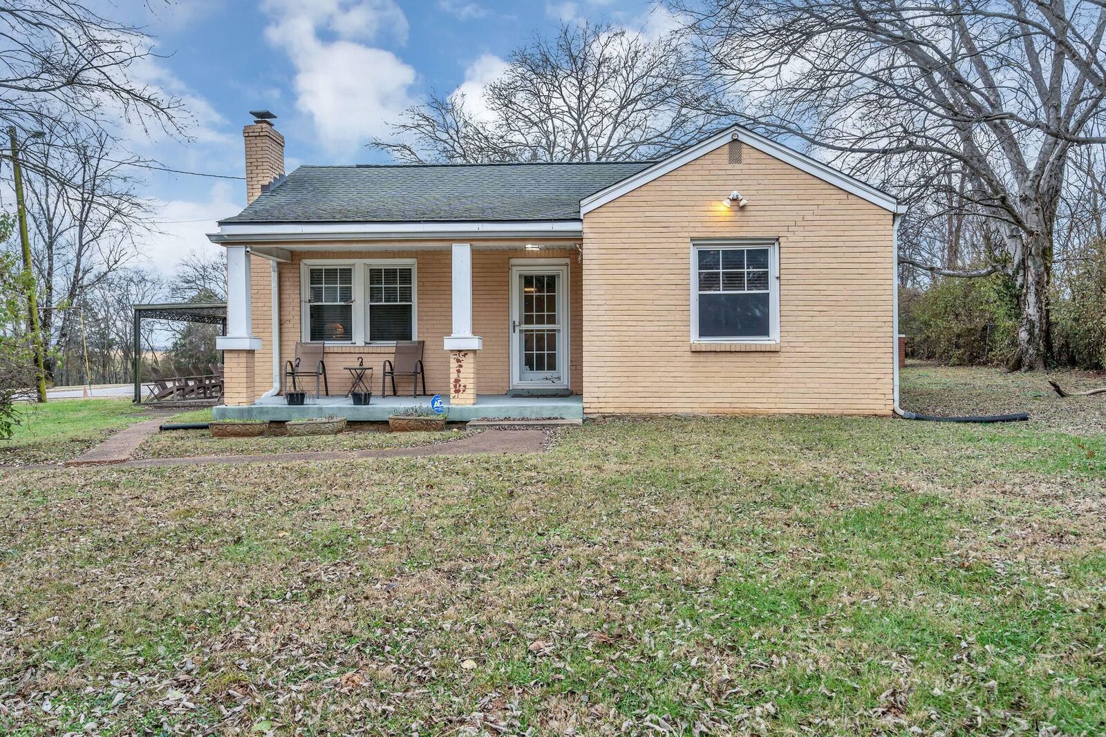 Property Photo:  3200 Knight Drive  TN 37207 