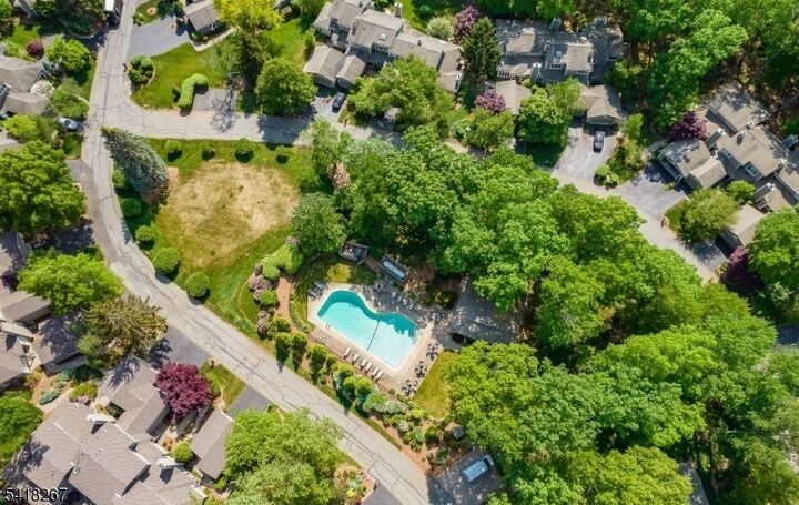 Property Photo:  25 Stone Row Ln  NJ 07438 