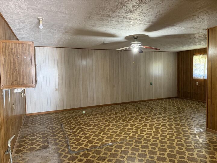 Property Photo:  1532 Sunny Acres  TX 77665 