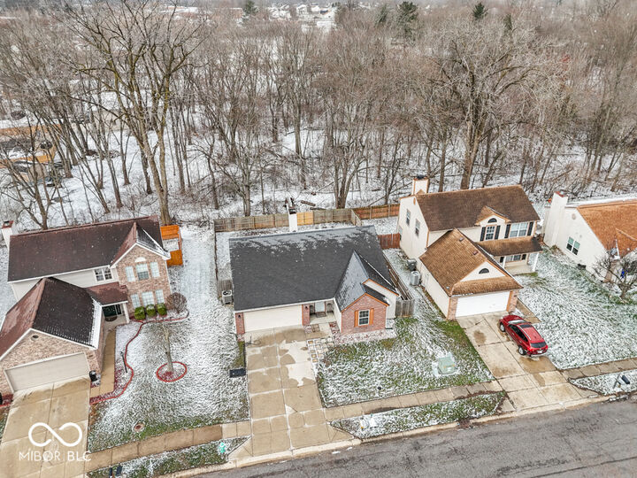 Property Photo: 1046 Pine Mountain Way IN 46229