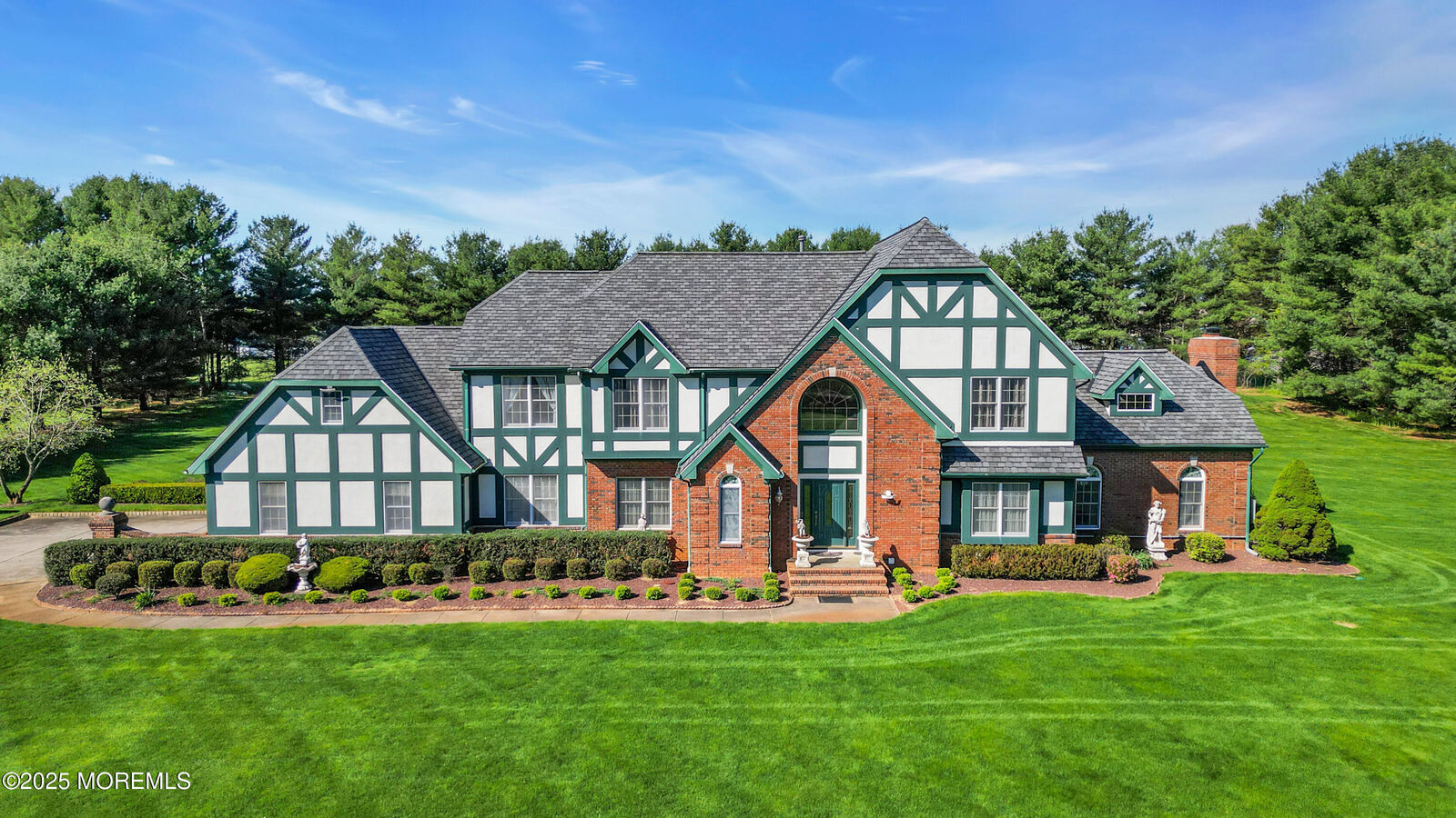 Property Photo:  5 Pheasant Road  NJ 07722 