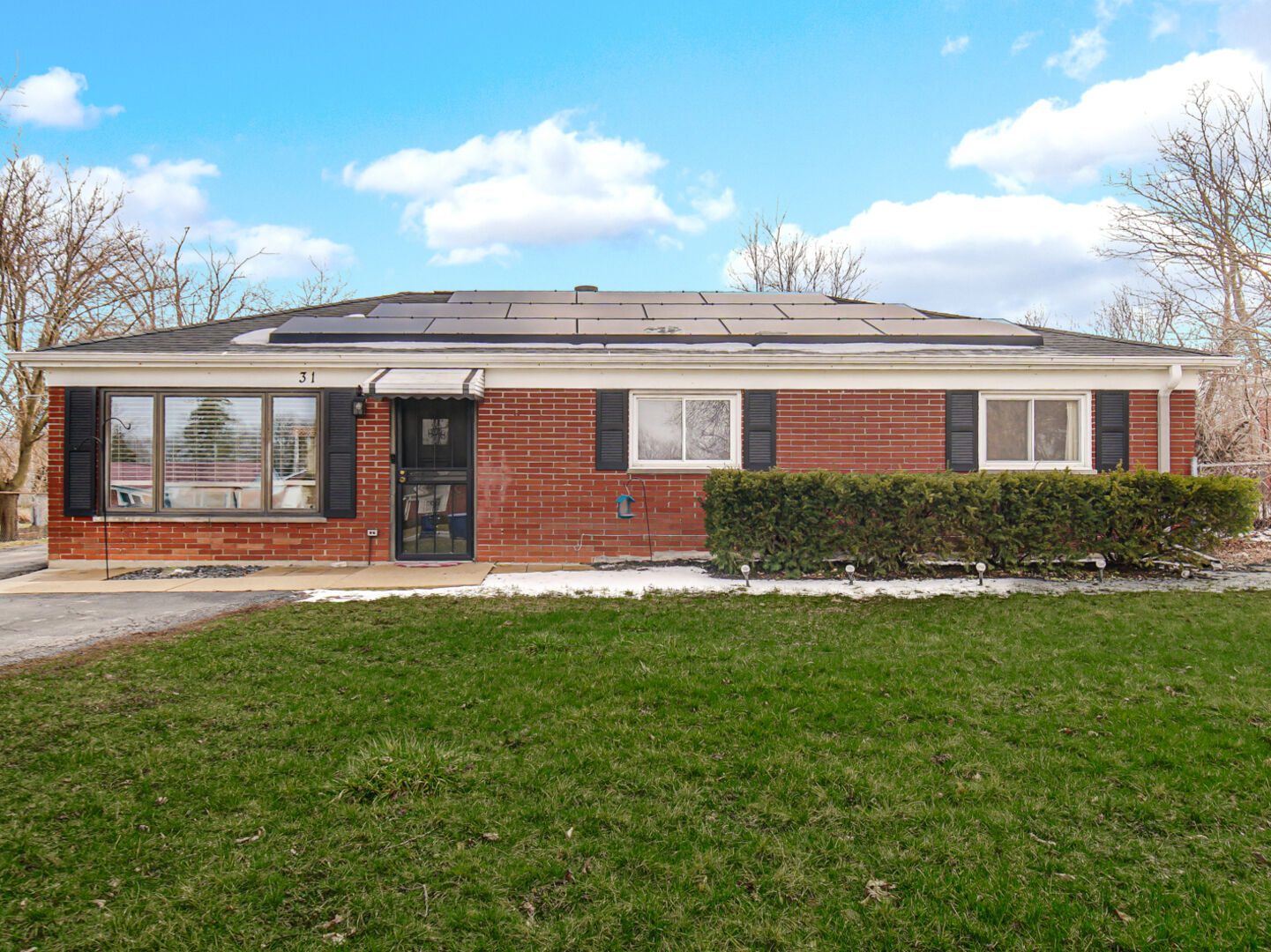 Property Photo:  31 E 14th Place  IL 60148 
