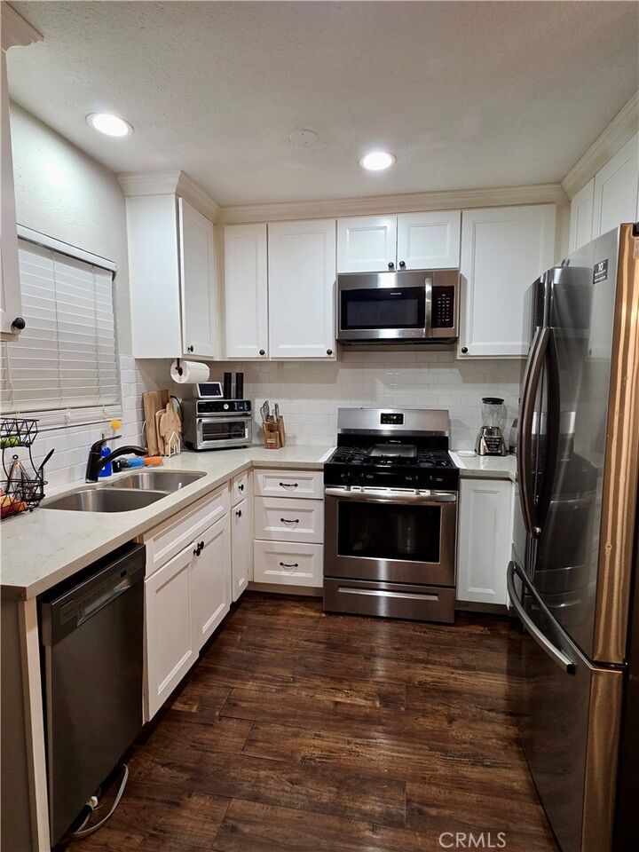 Property Photo: 540 W 111th CA 90044