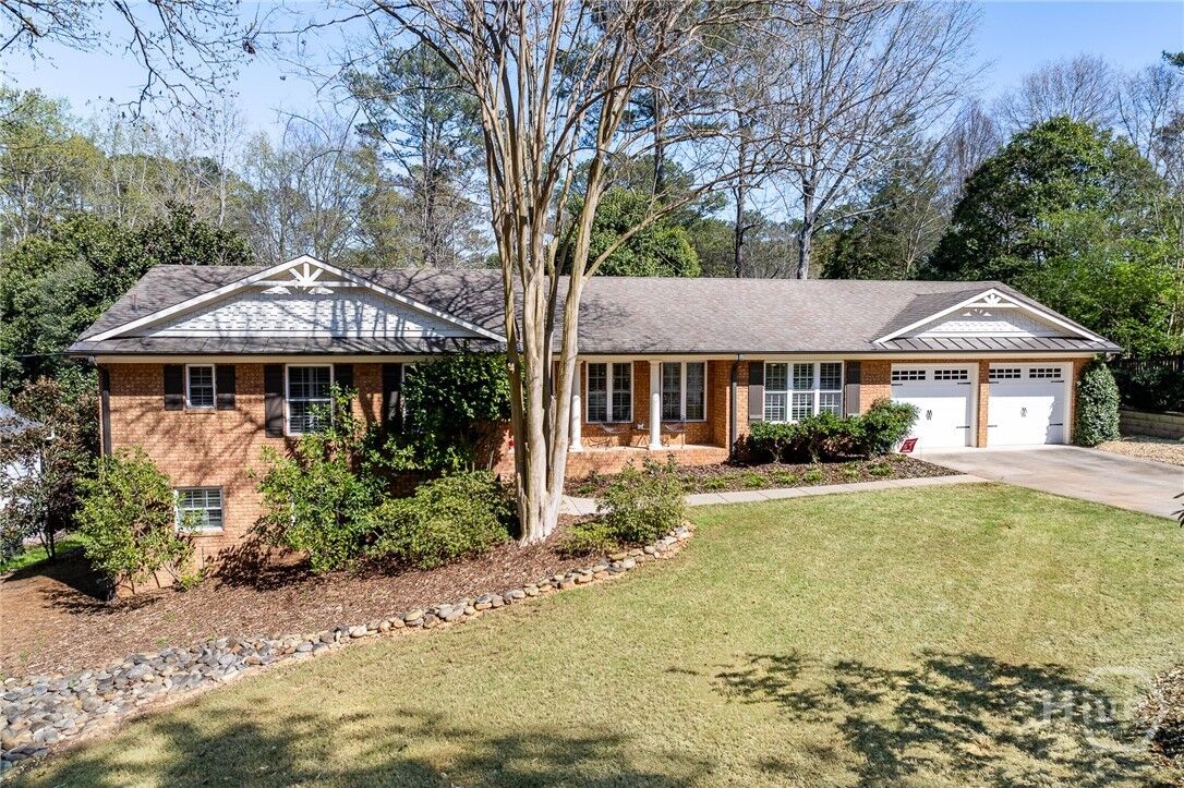 Property Photo:  275 Davis Estates Road  GA 30606 