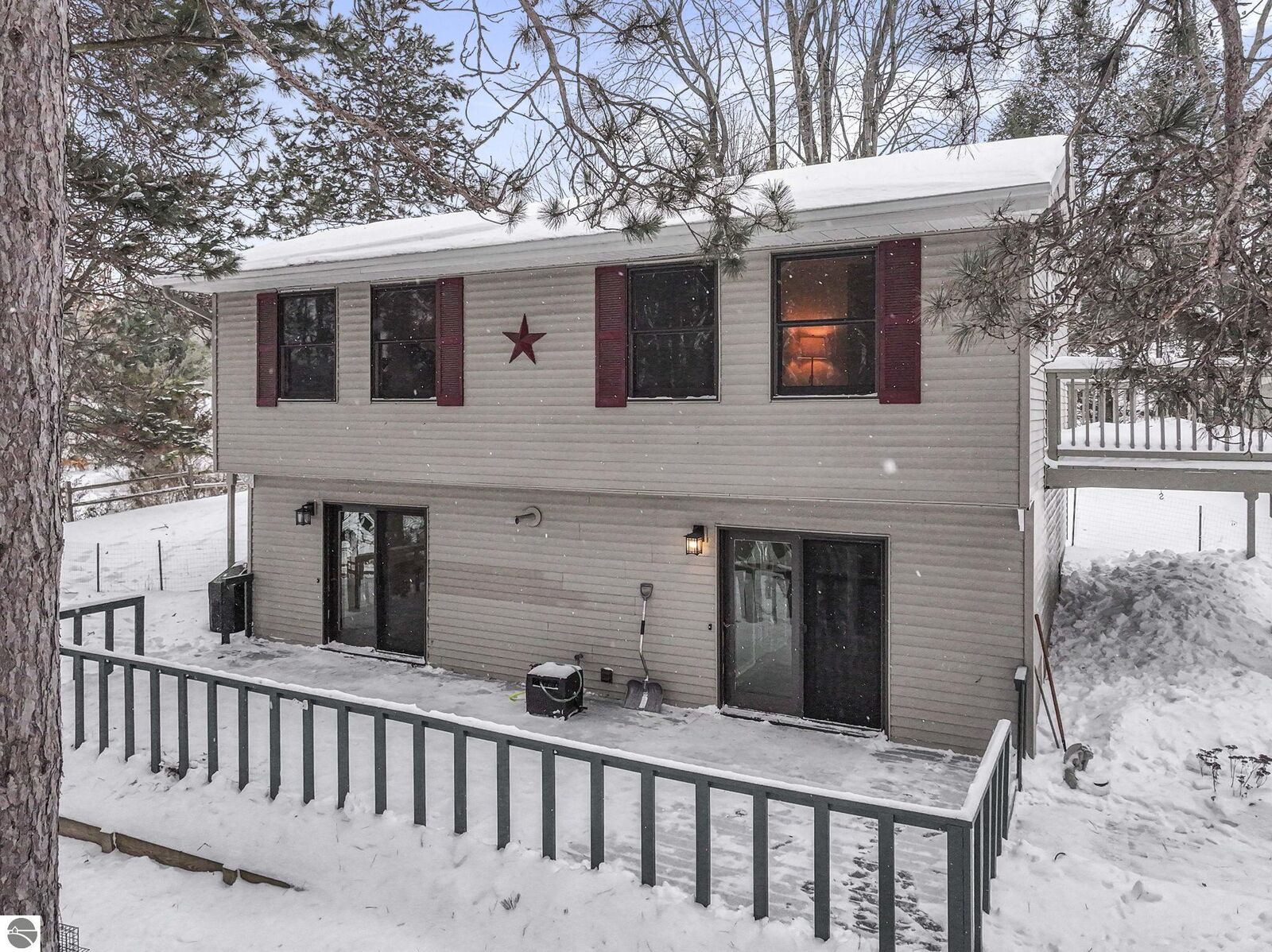 Property Photo: 2525 Five Mile Road MI 49686