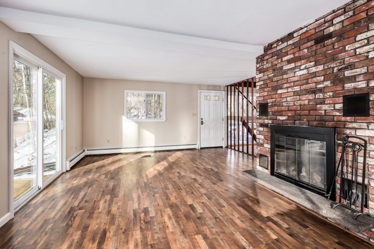 Property Photo:  87 Edgewater Drive  NH 03825 