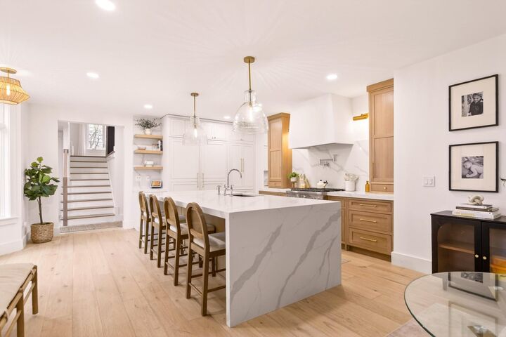 Property Photo: 9 Floral Street NH 03087