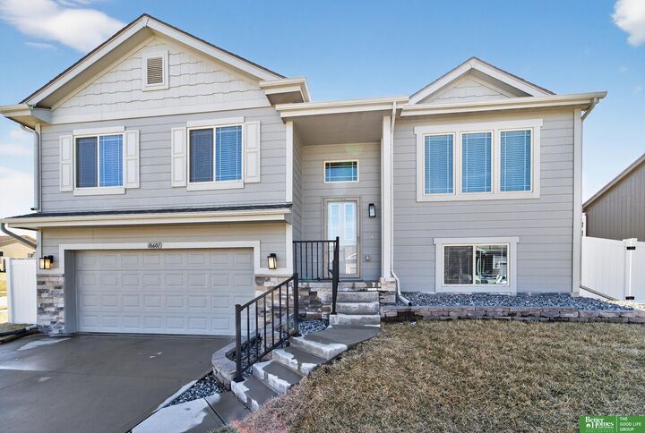 Property Photo:  16601 Hanover Street  NE 68007 