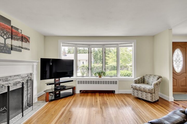 Property Photo: 2 Maria Ct MA 01801