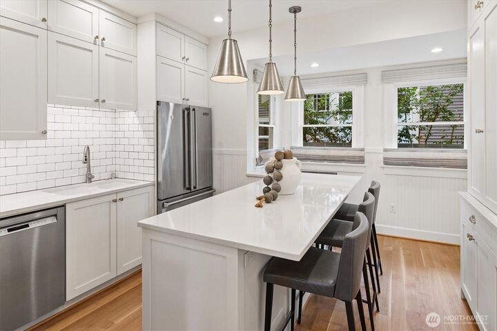 Property Photo:  6303  18th Avenue NE  WA 98115 