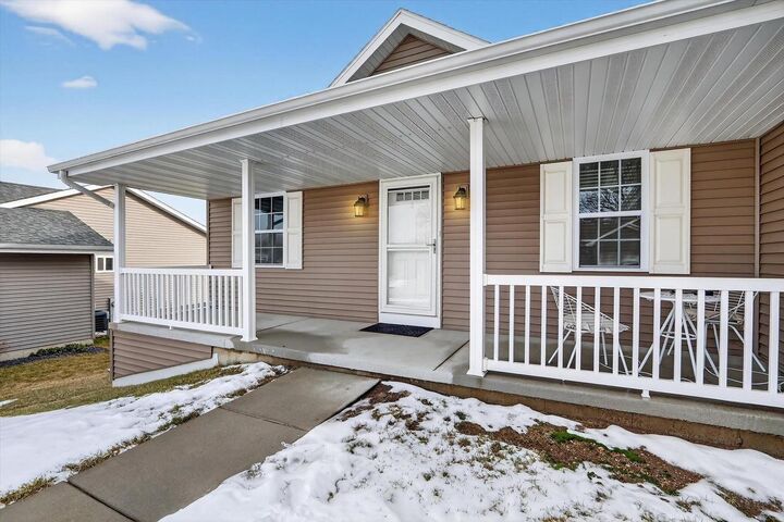 Property Photo: 4990 Glacier View Drive WI 53563