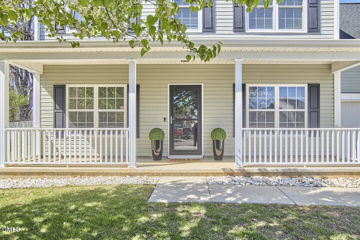 Property Photo:  3008 Knottsberry Way  NC 27539 