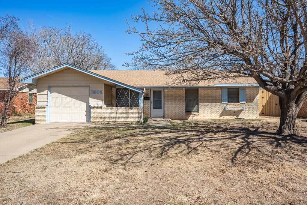 Property Photo:  3609 Teckla Boulevard  TX 79109-4345 