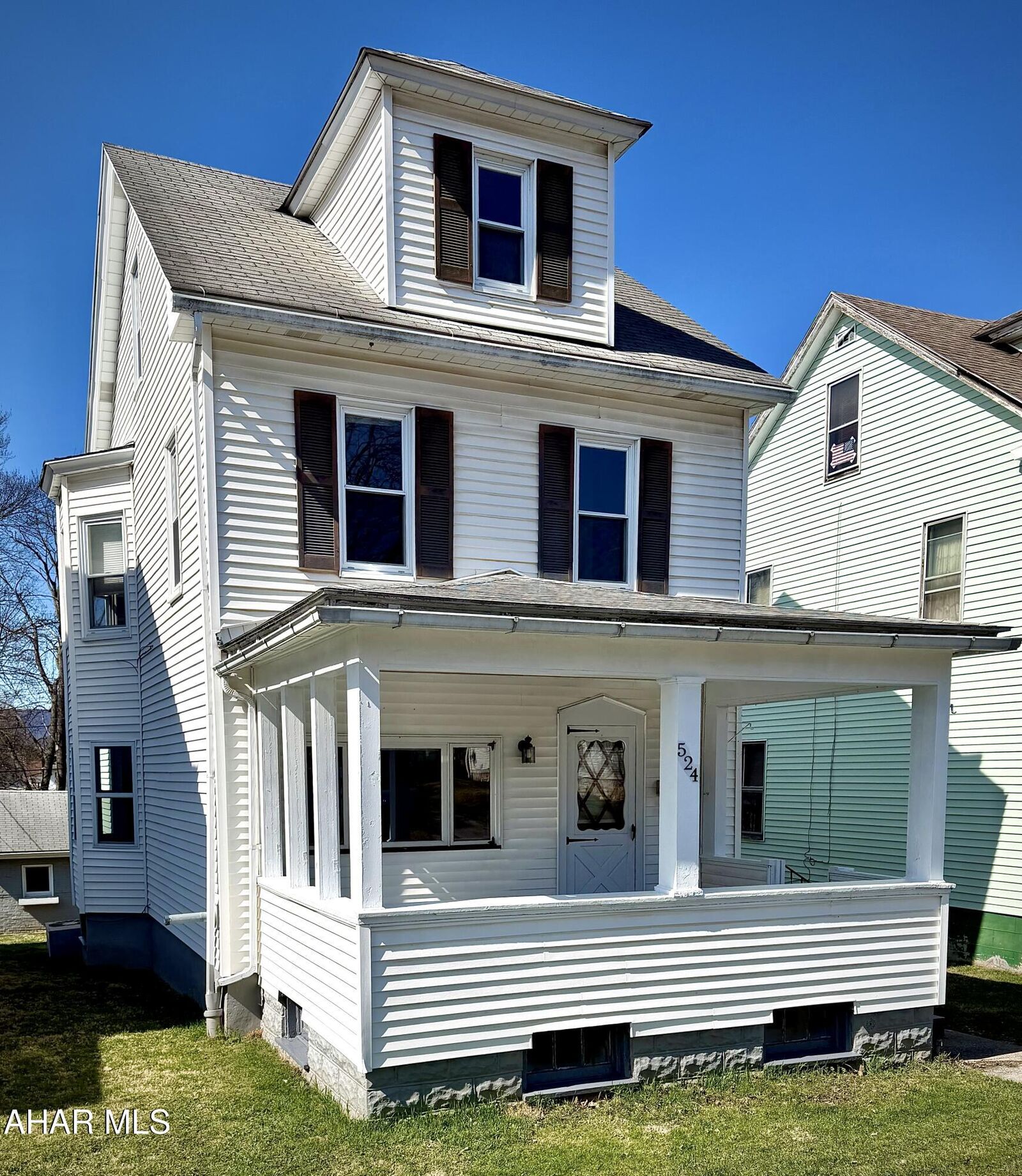 Property Photo:  524 E Atlantic Avenue  PA 16602 