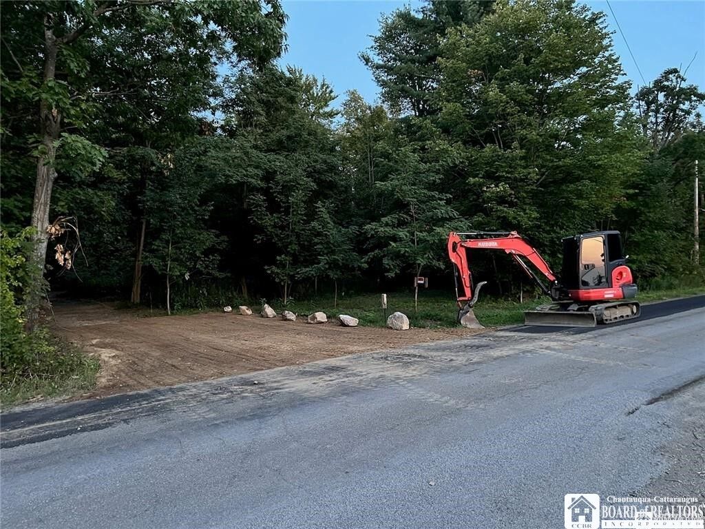 Property Photo:  2552 Butts Road  NY 14710 