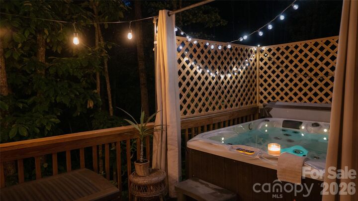 Property Photo: 221 Summerfield Lane NC 28139