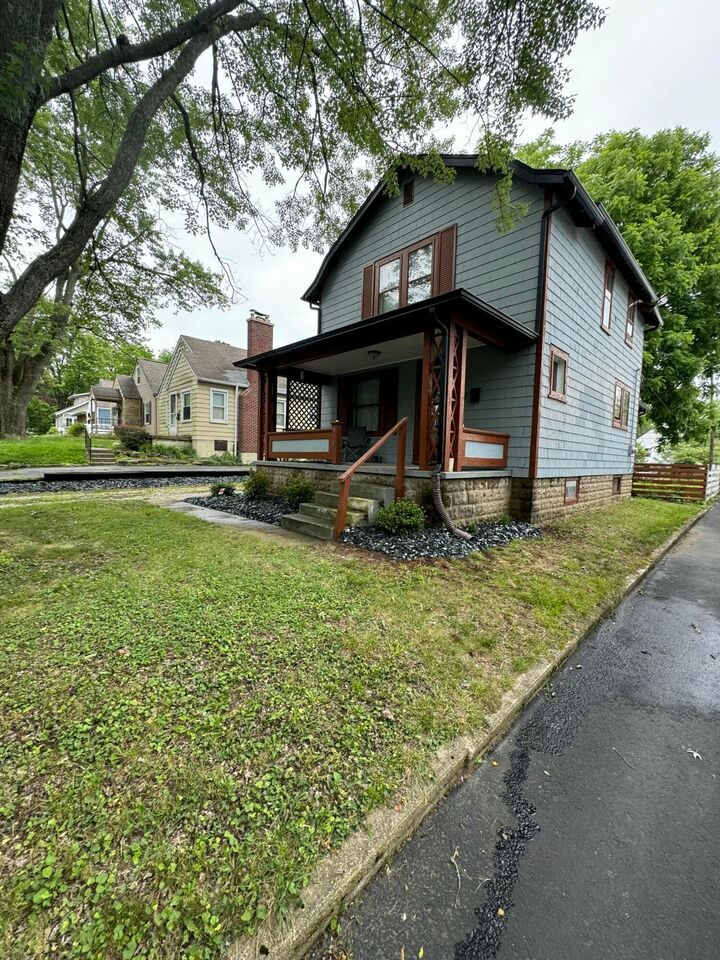 Property Photo:  119 E Lincoln Avenue  OH 43214 