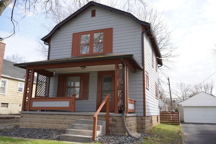 Property Photo:  119 E Lincoln Avenue  OH 43214 