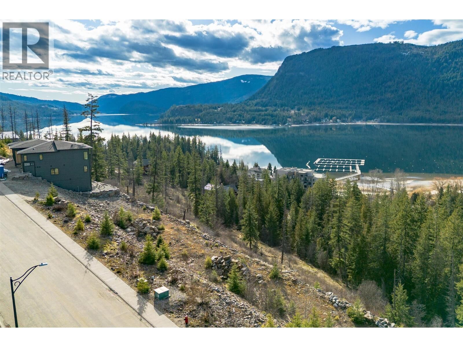 Property Photo: 283 Bayview Drive BC V0E 2V1
