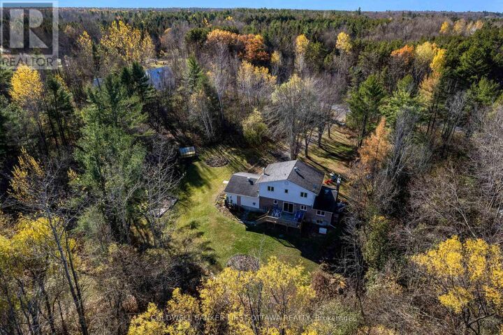 Property Photo: 3900 Stonecrest Road ON K0A 3M0