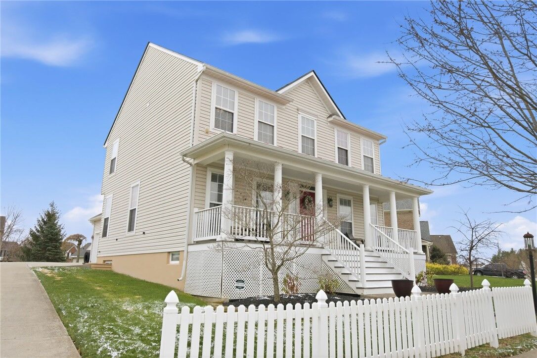 Property Photo: 299 Village Park Drive OH 45036