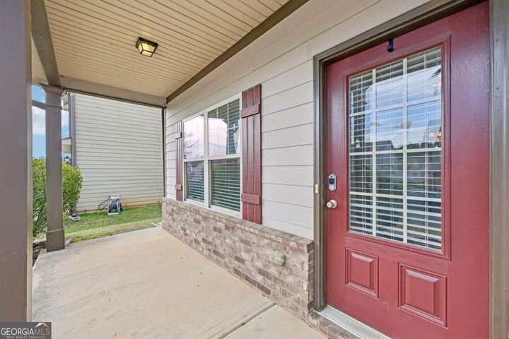Property Photo: 394 Easley Drive GA 30045