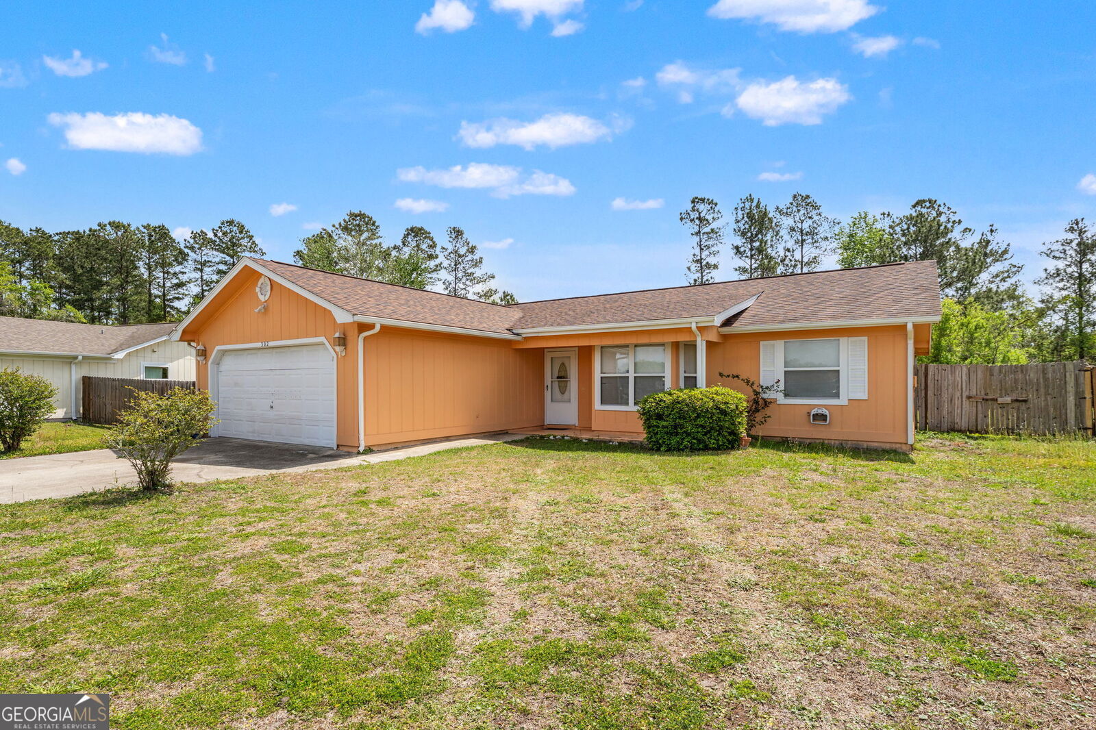 Property Photo:  302 Greenacres Drive  GA 31548 
