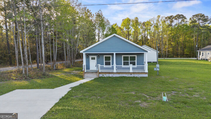 Property Photo:  19 SW Pecan Street  GA 31316 