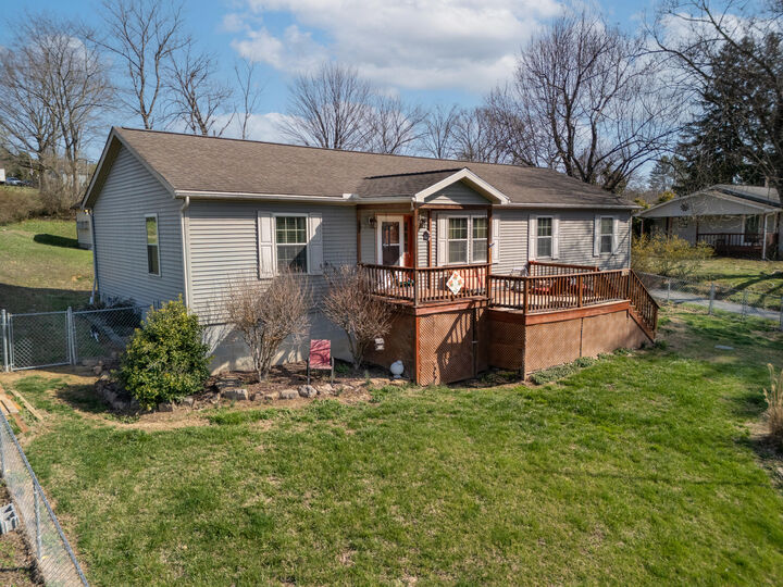 Property Photo: 745 St. Rt. 3&12 WV 25951