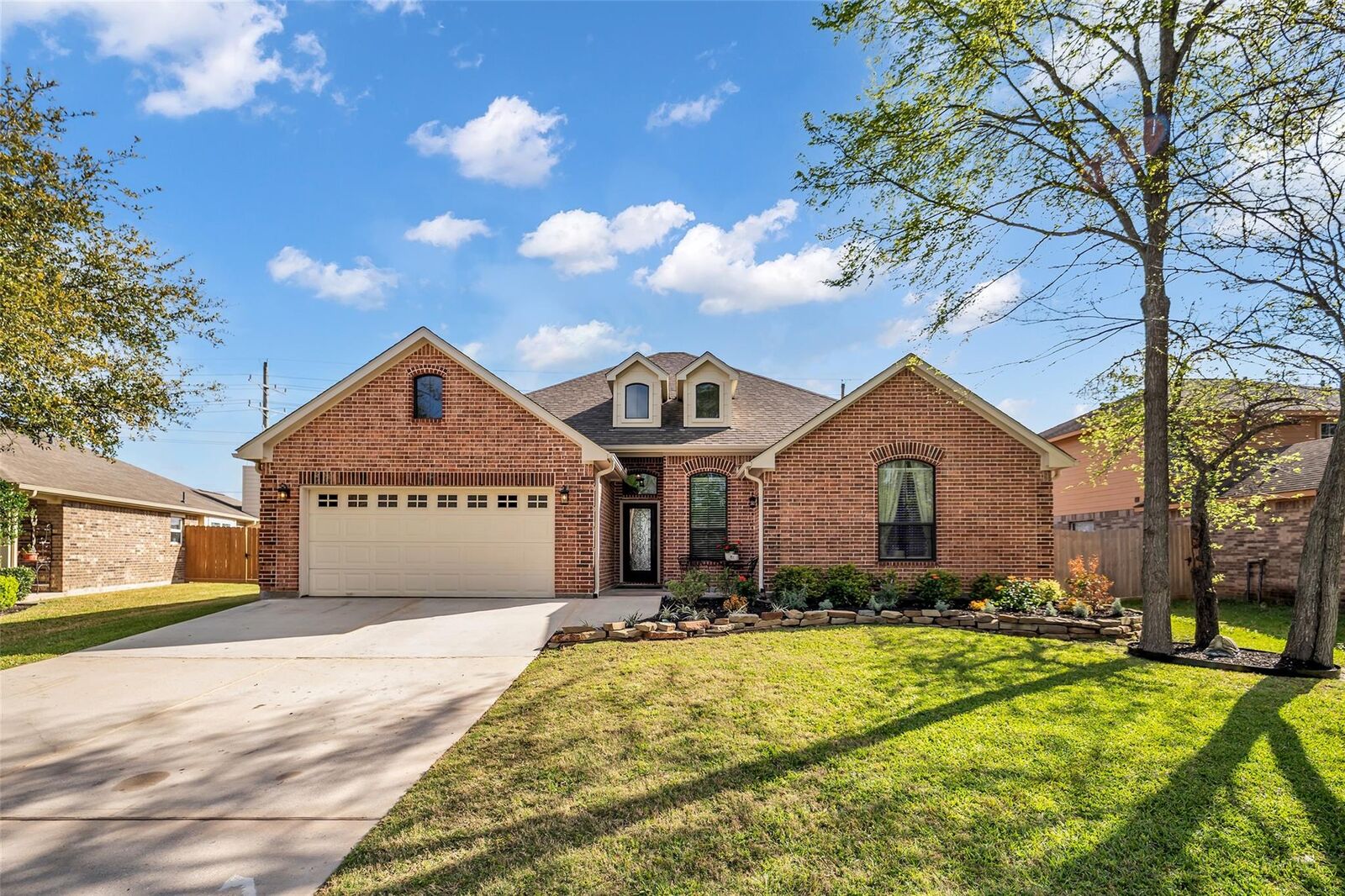 Property Photo: 3534 Stonehenge Drive TX 77356
