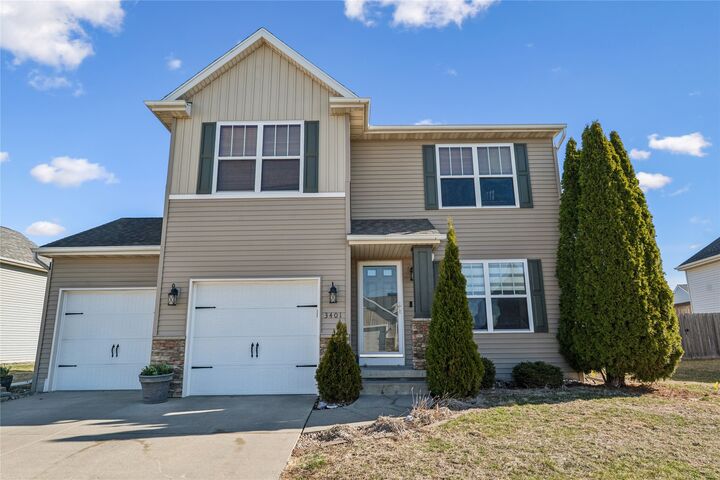 Property Photo:  3401 Poplar Drive SW  IA 50035 