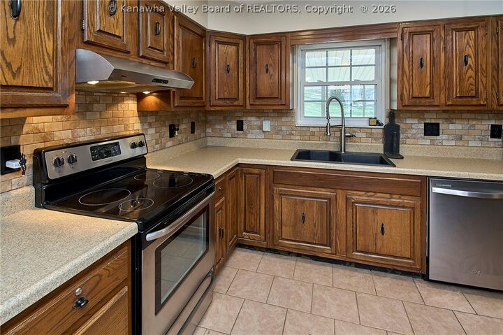 Property Photo: 1551 Garretts Bend Road WV 25564