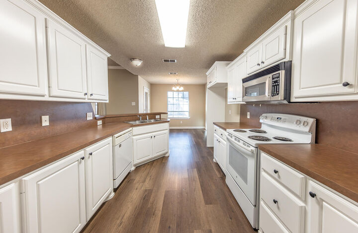 Property Photo:  2325 77th Street  TX 79423 