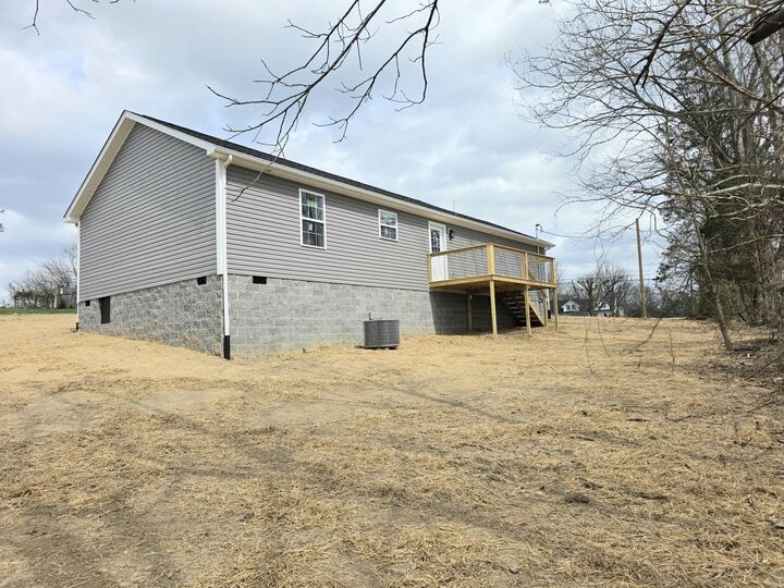 Property Photo:  315 Hawk Creek Road  KY 40741 