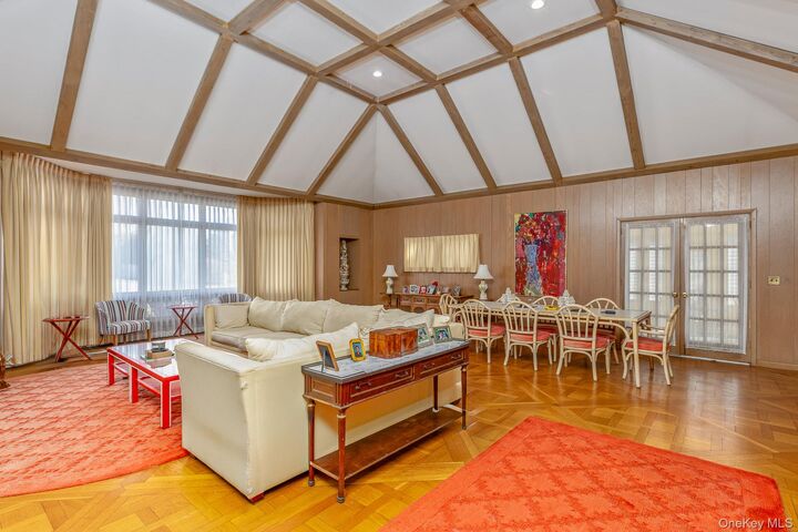 Property Photo:  43 Halsey Road  NY 11901 