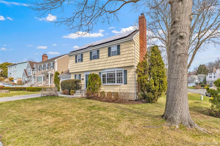 Property Photo:  15 Brookside Lane  NY 10528 