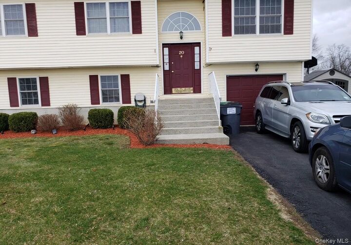 Property Photo:  20 Tammy Drive  NY 10941 