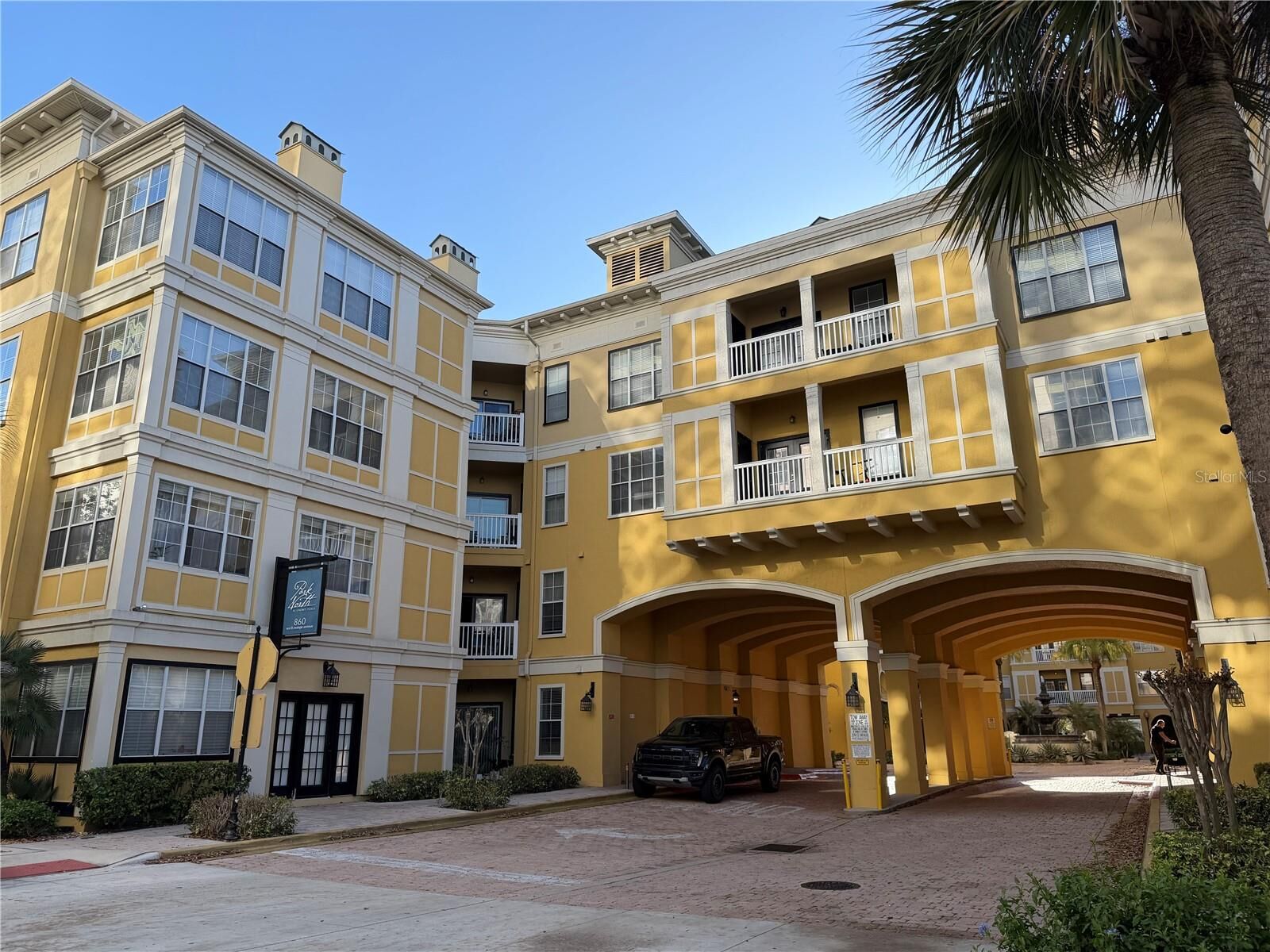 Property Photo:  860 N Orange Avenue 301  FL 32801 