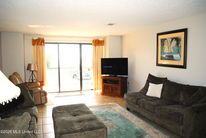 Property Photo:  1130 Beach Boulevard  MS 39530 