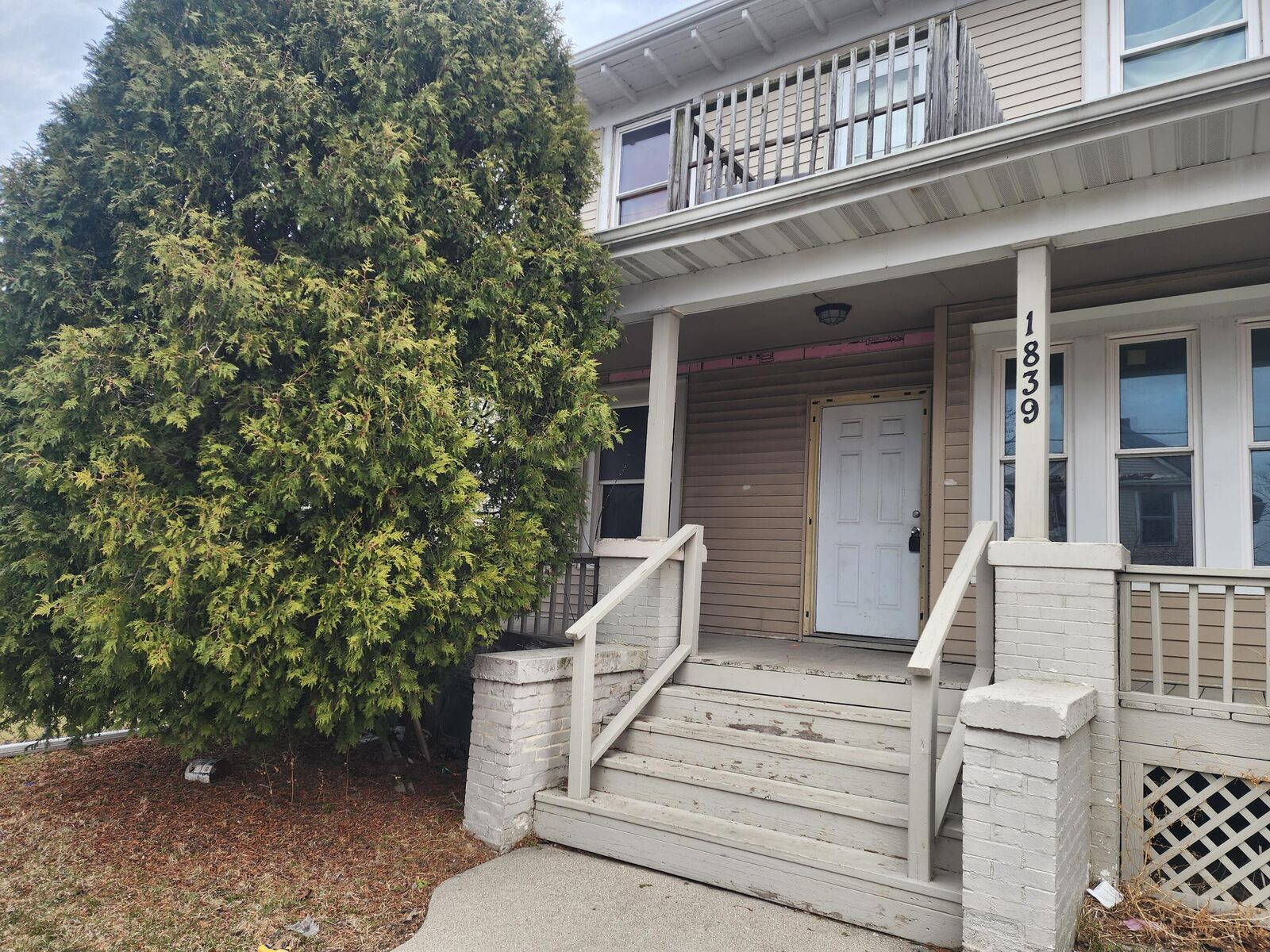 Property Photo: 1839 Mead St WI 53403